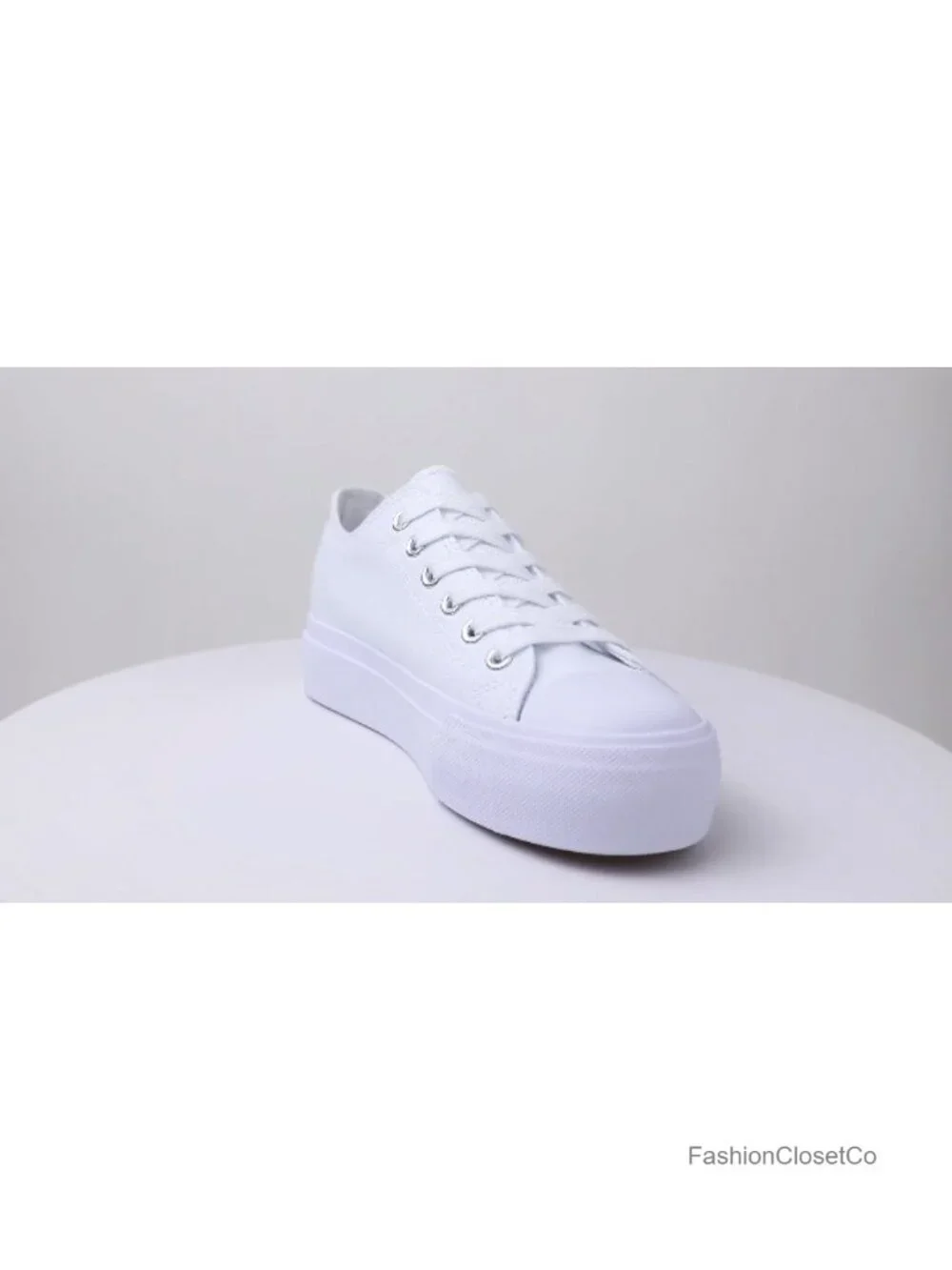 Women's Platform Canvas Sneakers Breathable Lace-Up Low Top